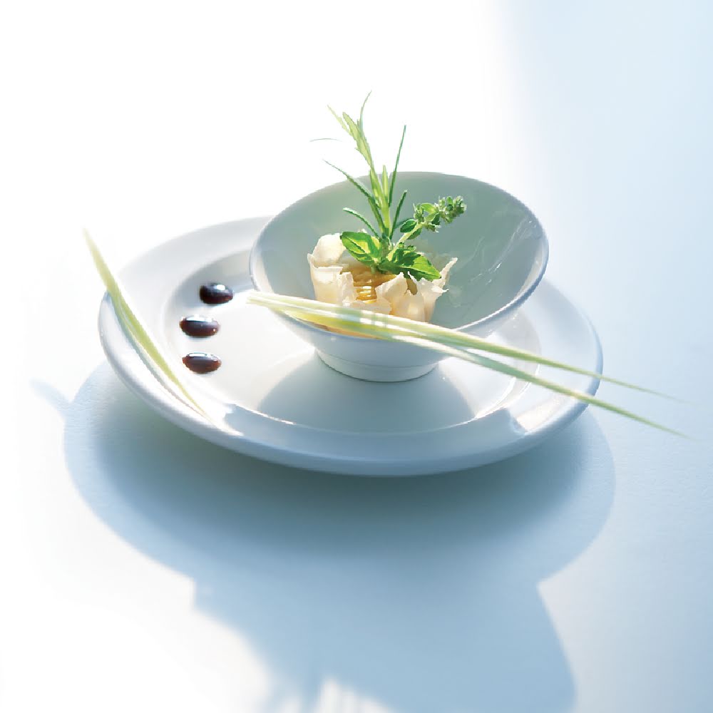 Opal Tableware